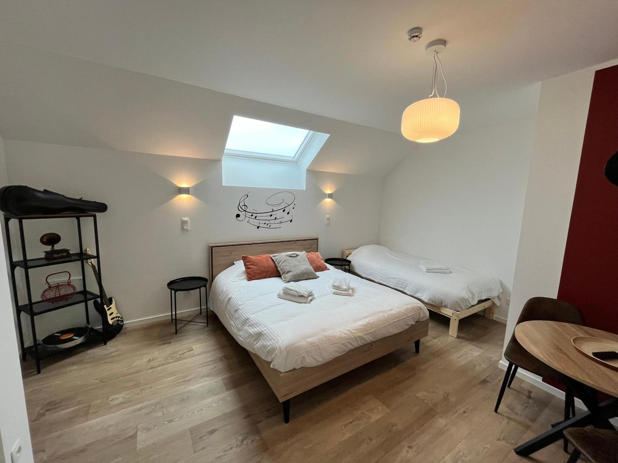 Sensup A 5Min De Pairi Daiza Bed & Breakfast Brugelette Exterior photo
