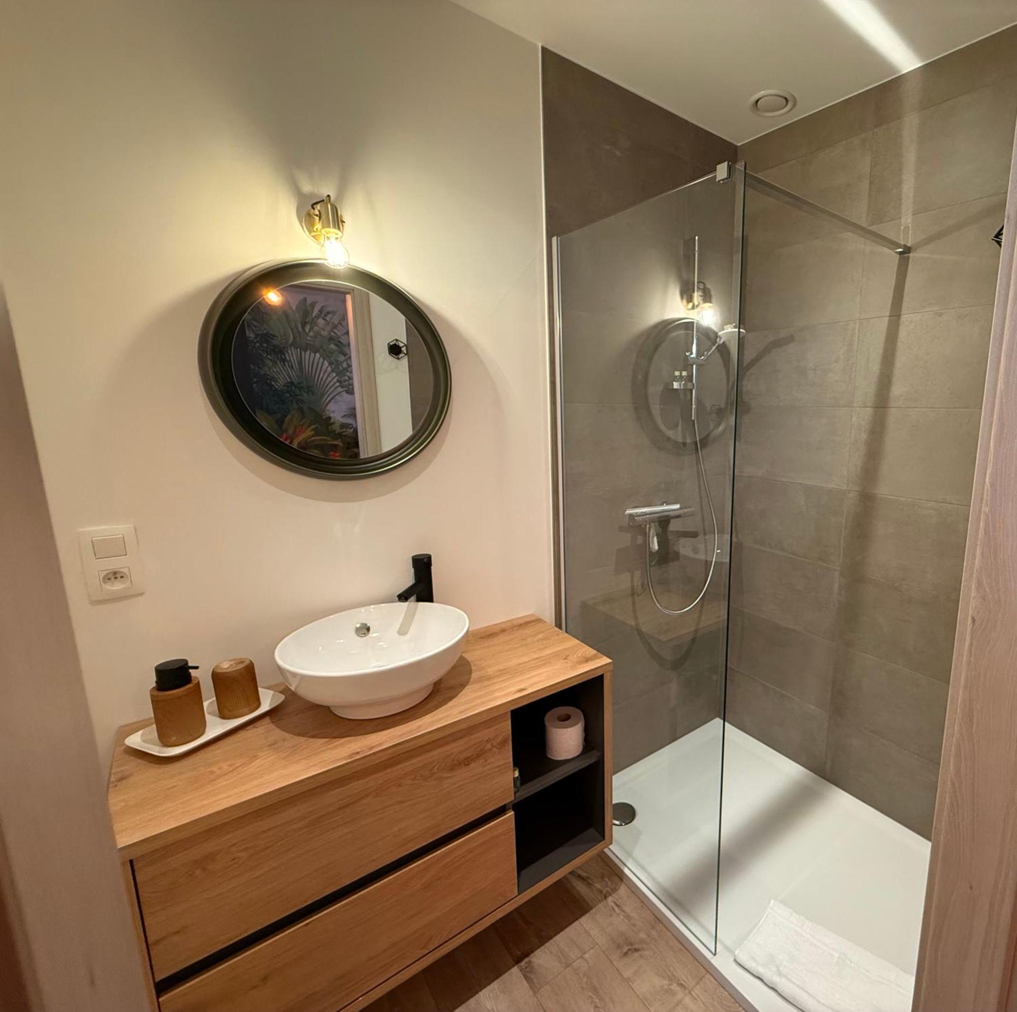 Sensup A 5Min De Pairi Daiza Bed & Breakfast Brugelette Exterior photo